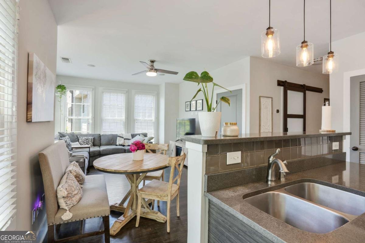 1300 Dekalb Avenue Atlanta - 10
