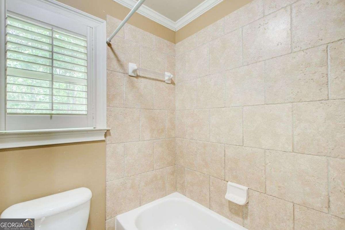 245 ASHLEY FOREST Drive Fayetteville - 38