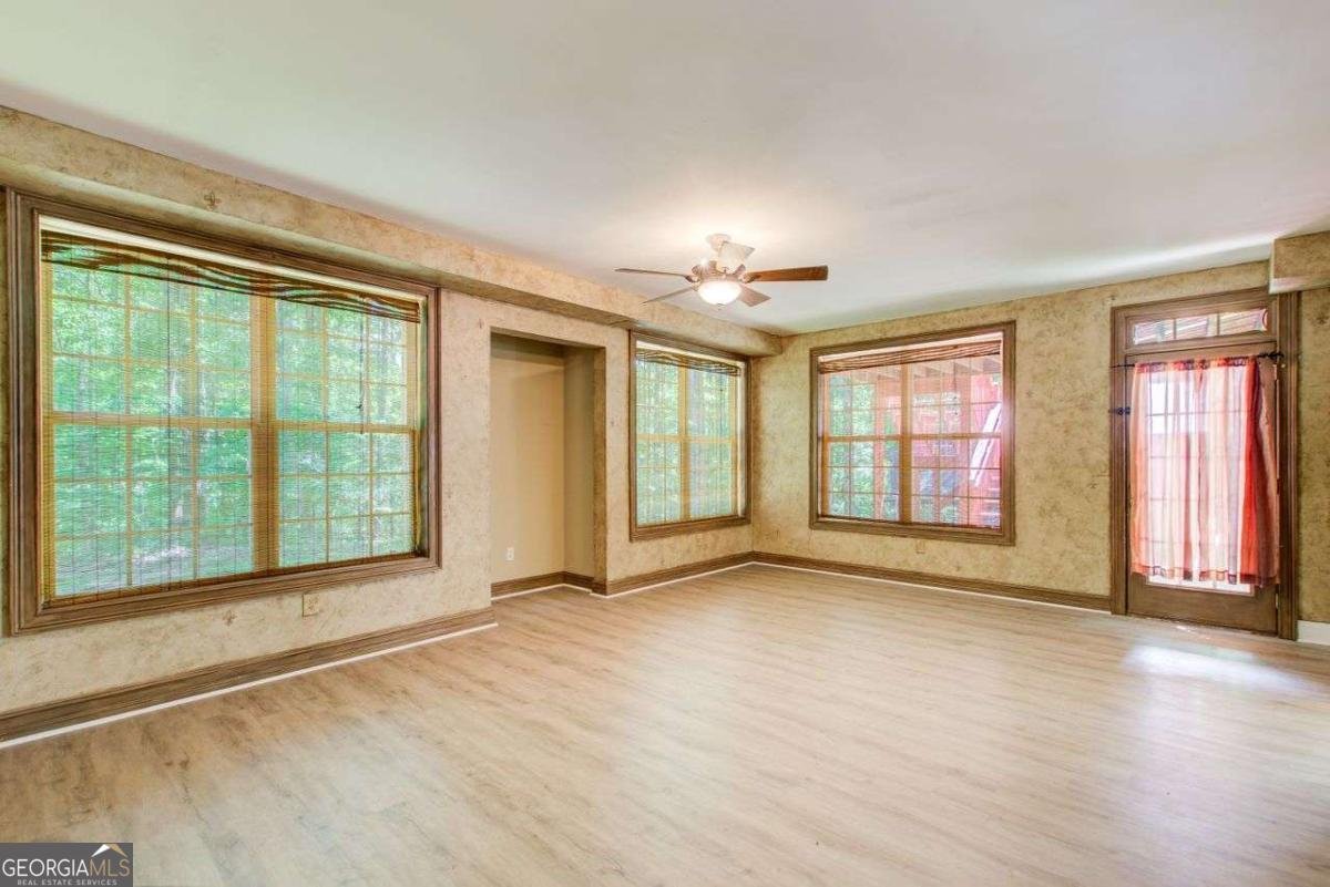 245 ASHLEY FOREST Drive Fayetteville - 41