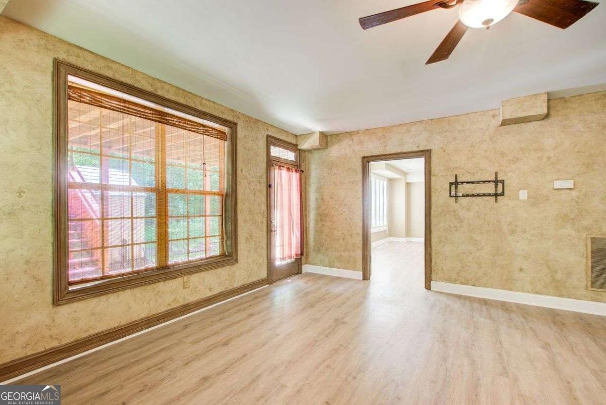 245 ASHLEY FOREST Drive Fayetteville - 42