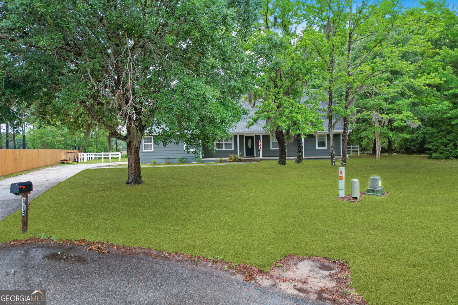 194 Retreat Place Woodbine - 1
