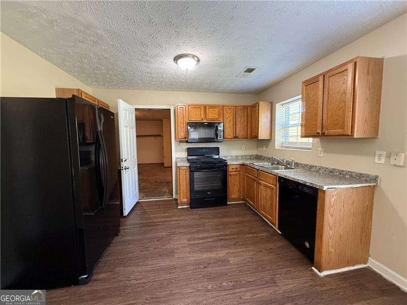 3836 Wexford Drive Douglasville - 4