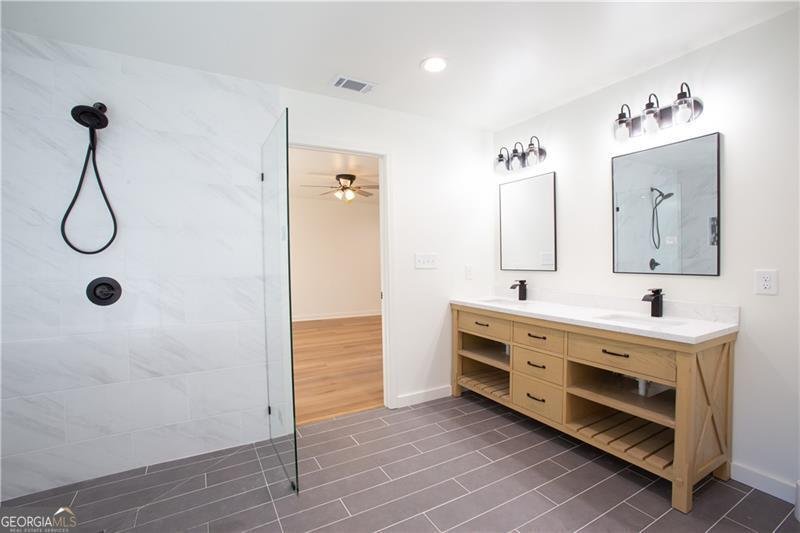 1342 Carter Road Decatur - 16