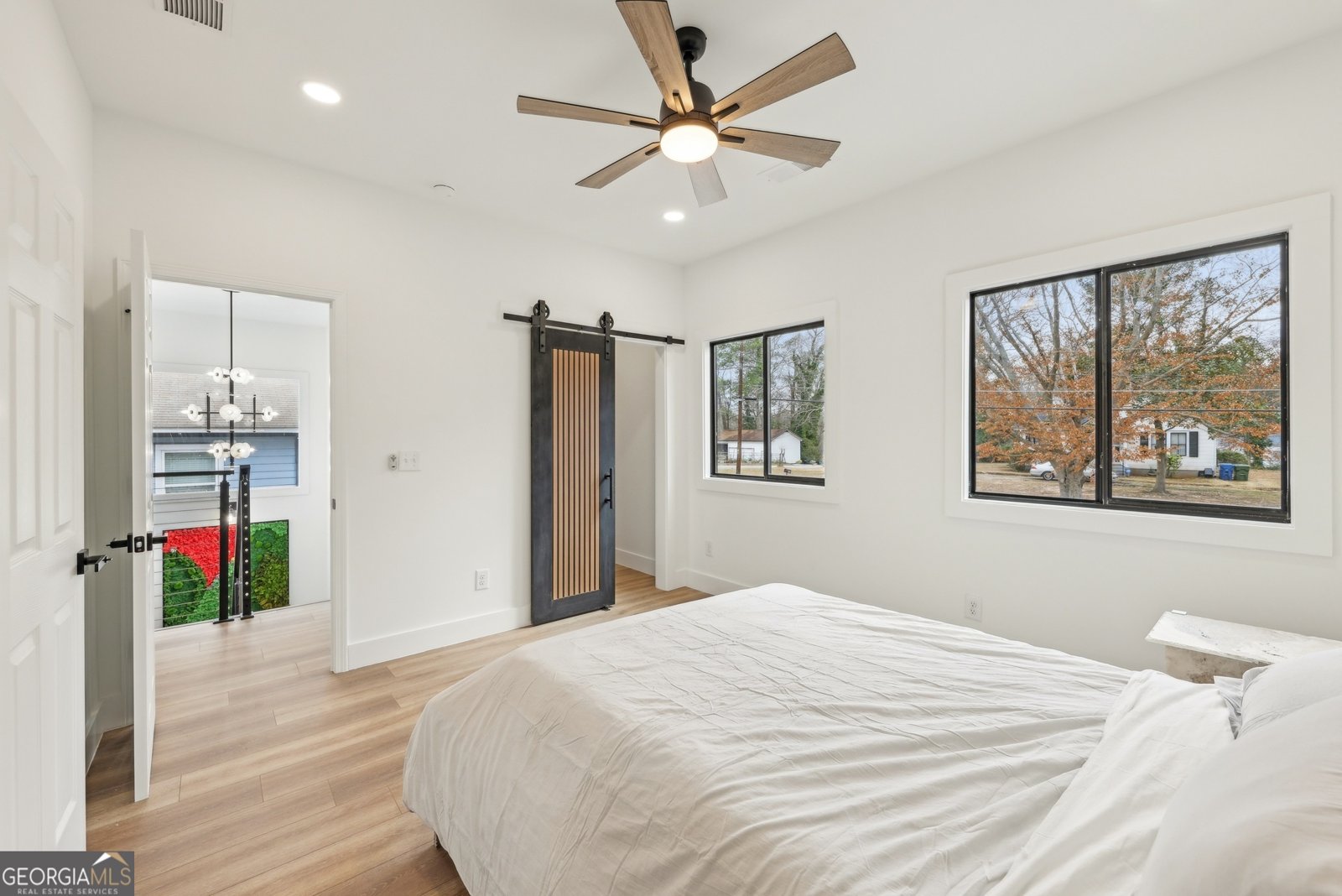 1355 Lockwood Drive Atlanta - 27