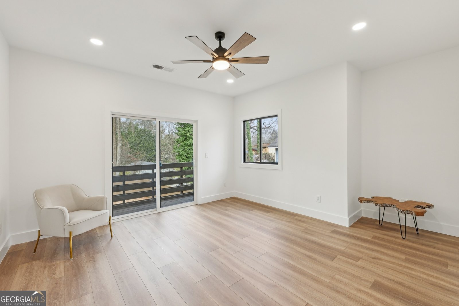 1355 Lockwood Drive Atlanta - 33