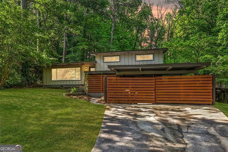 3539 Eaglerock Doraville - 2