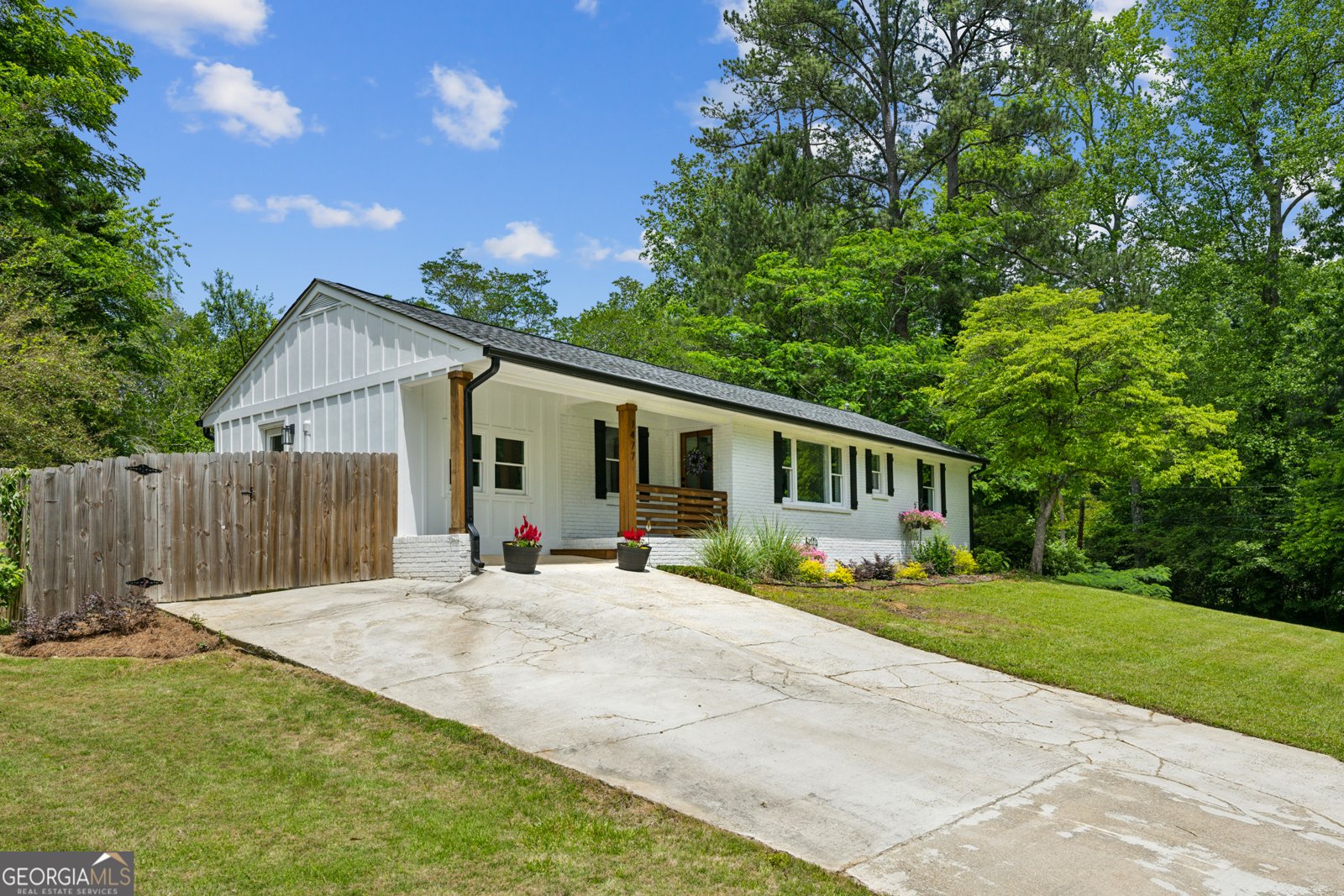 1477 Spruce Drive Smyrna - 27