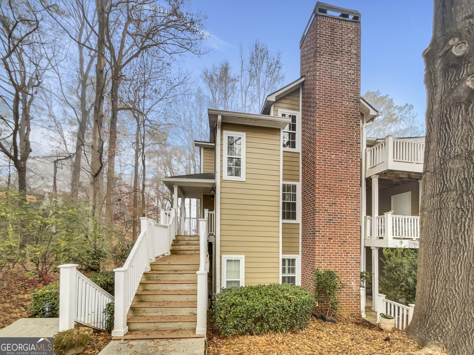 2190 River Heights Court Marietta - 1