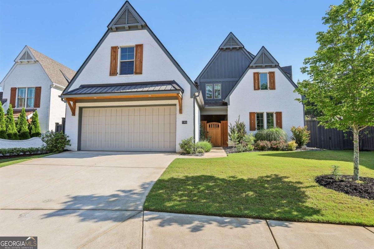 190 Arbor Garden Circle Newnan - 1