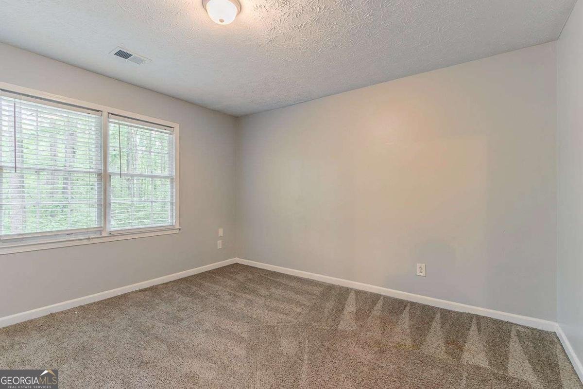 205 Fayette Drive Fayetteville - 25
