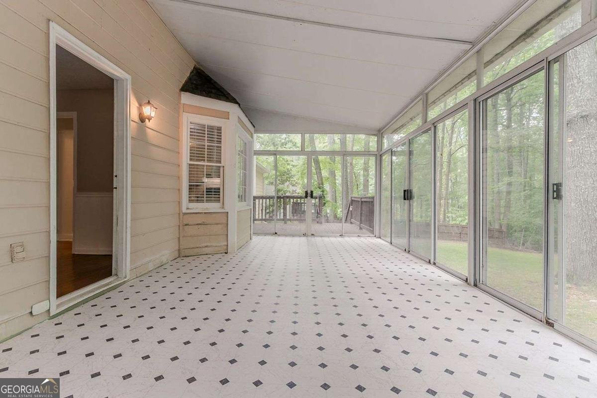 205 Fayette Drive Fayetteville - 30