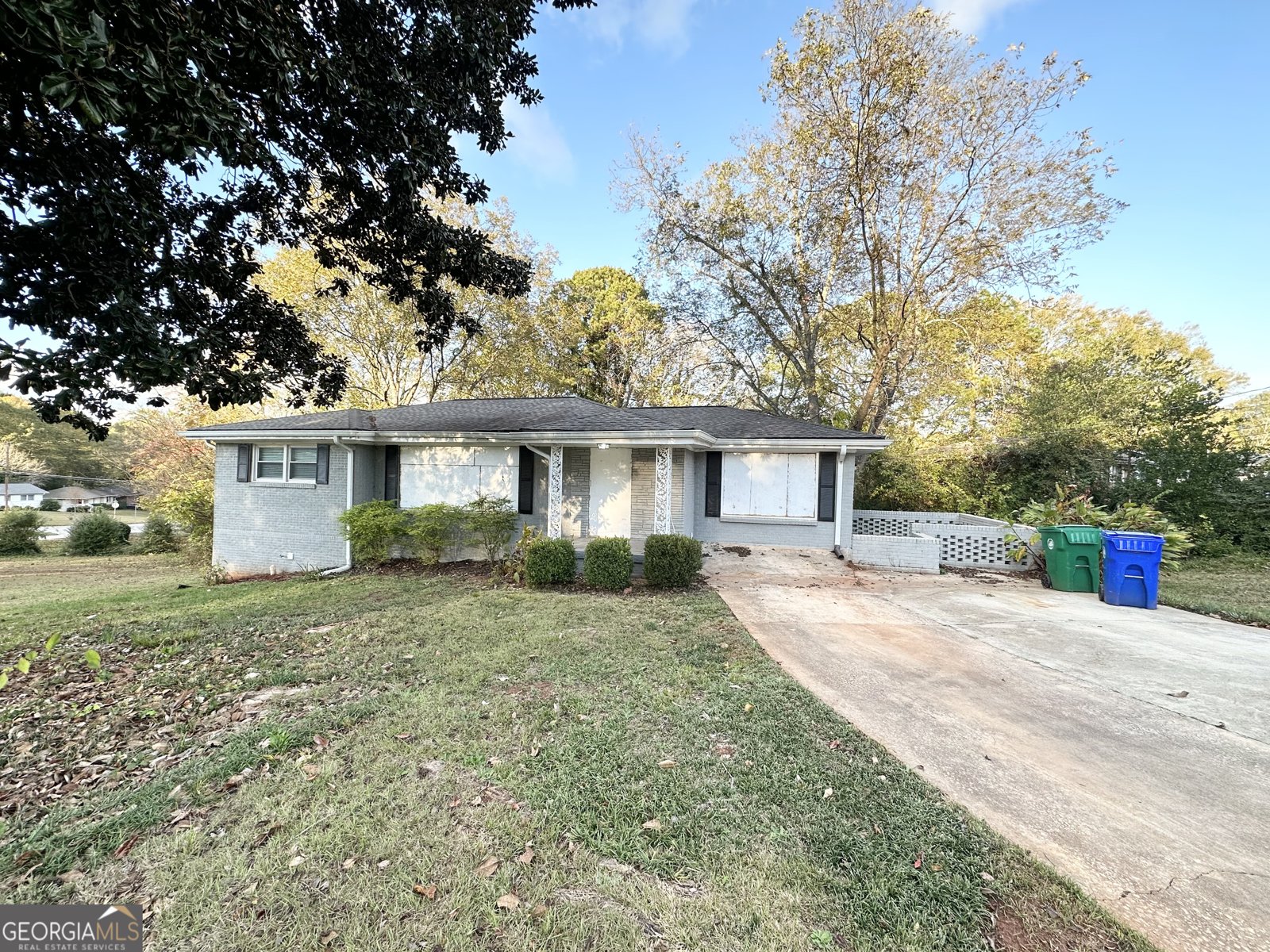 2860 Lynda Place Decatur - 1