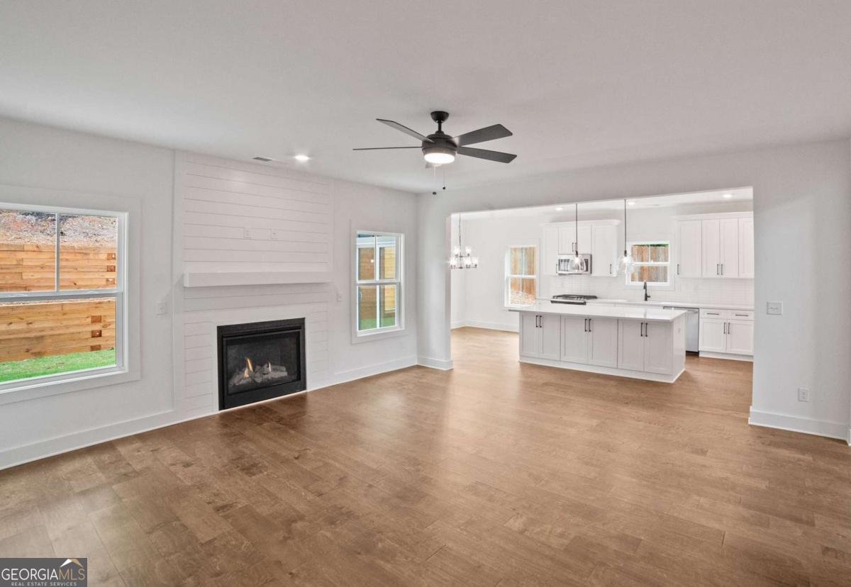 2438 Whites Ridge Decatur - 2