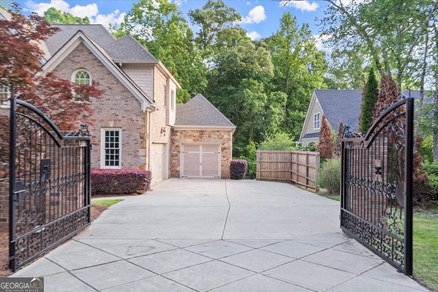 980 Pine Grove Road Roswell - 2