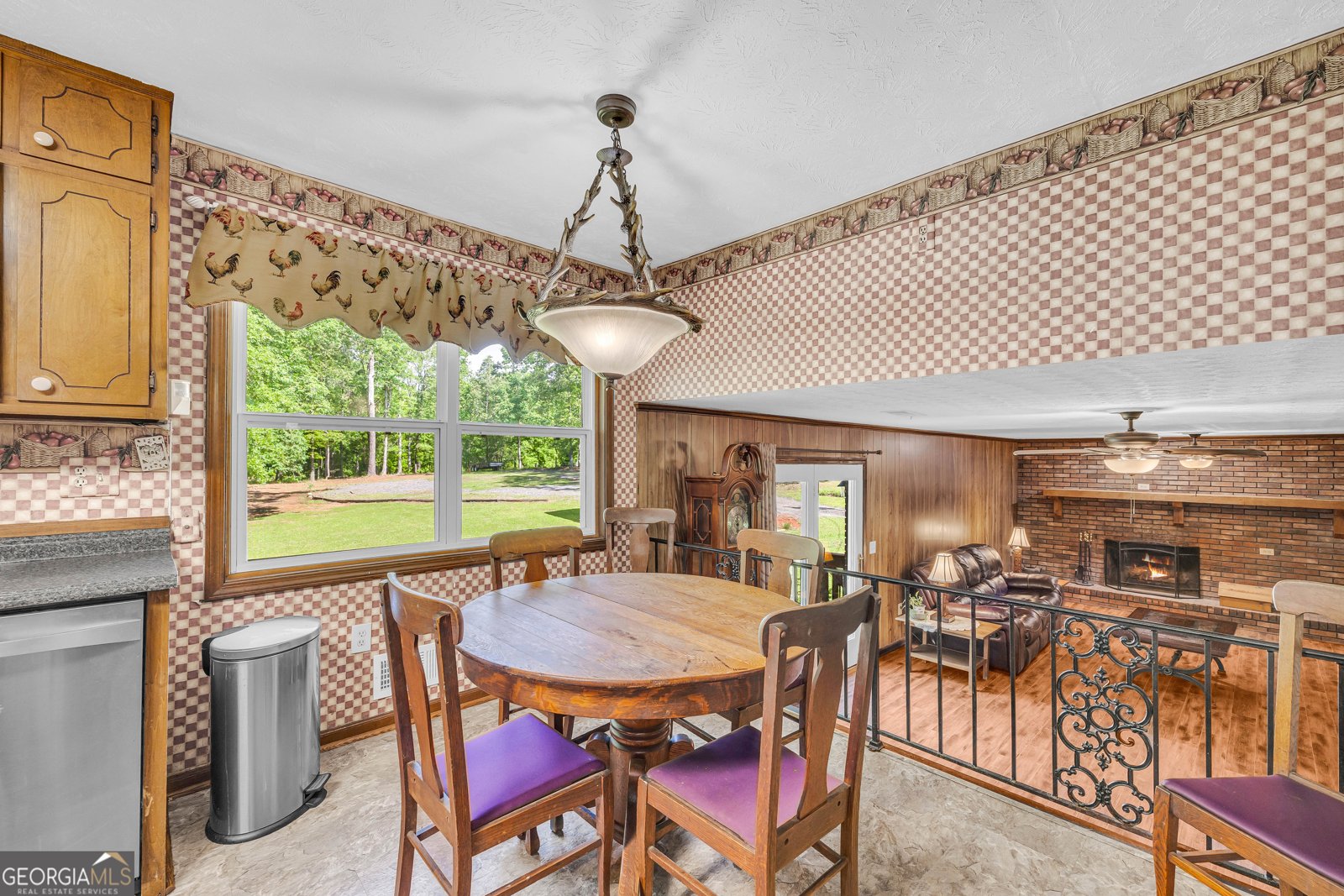 6023 Highway 20 Covington - 29
