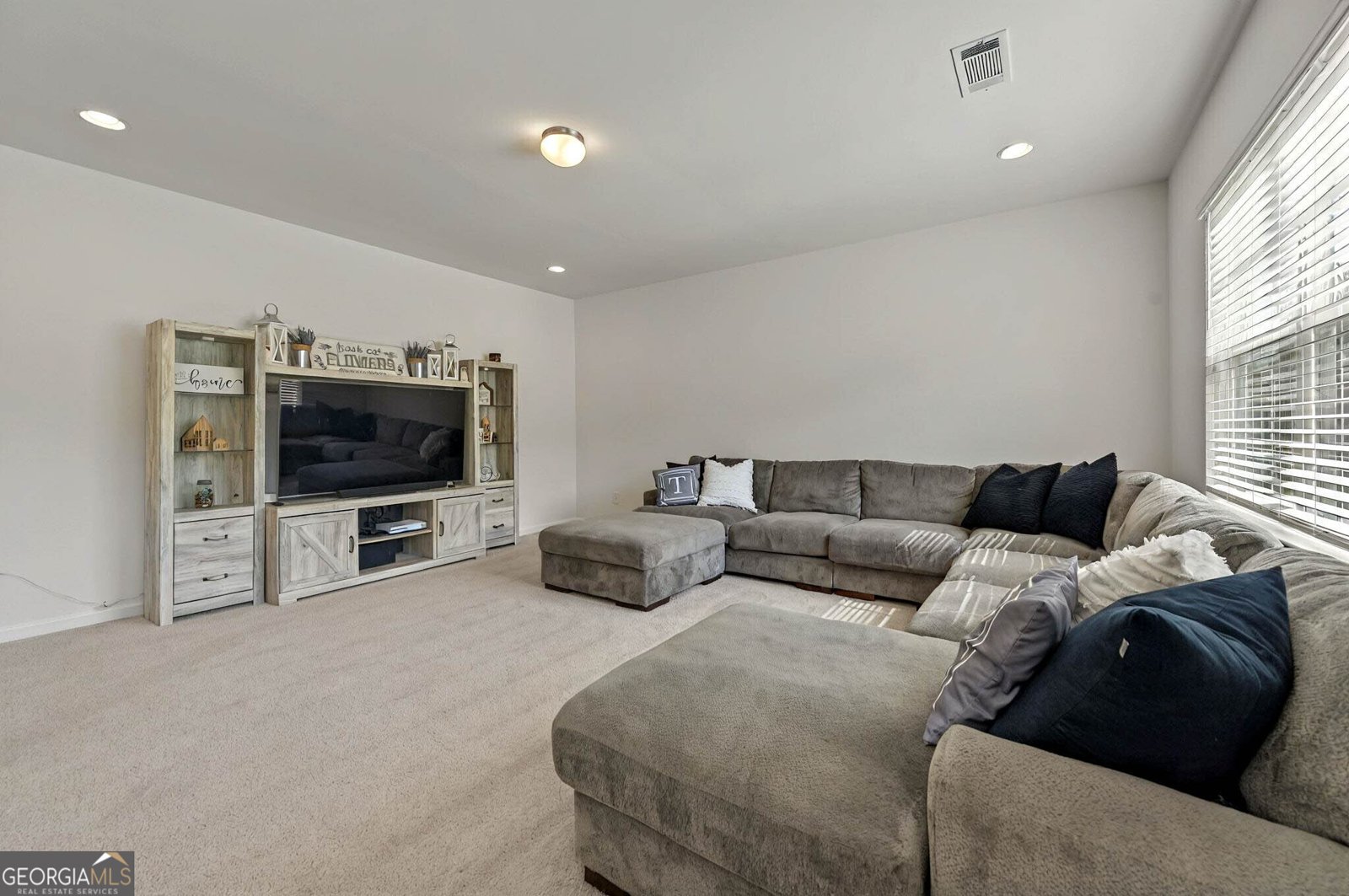 5350 Woodline View Circle Hoschton - 11