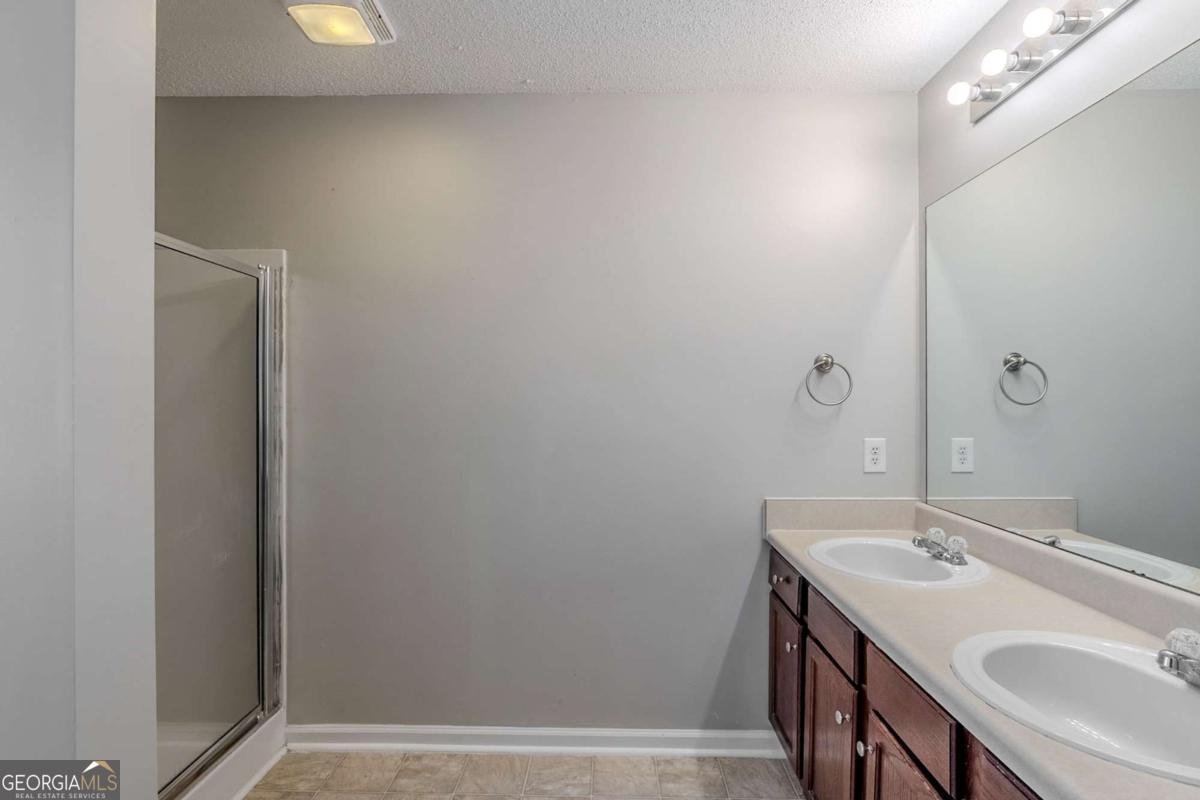 6285 Polar Fox Court Riverdale - 28