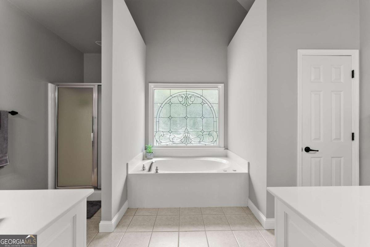 5176 Glenstone Court Gainesville - 28