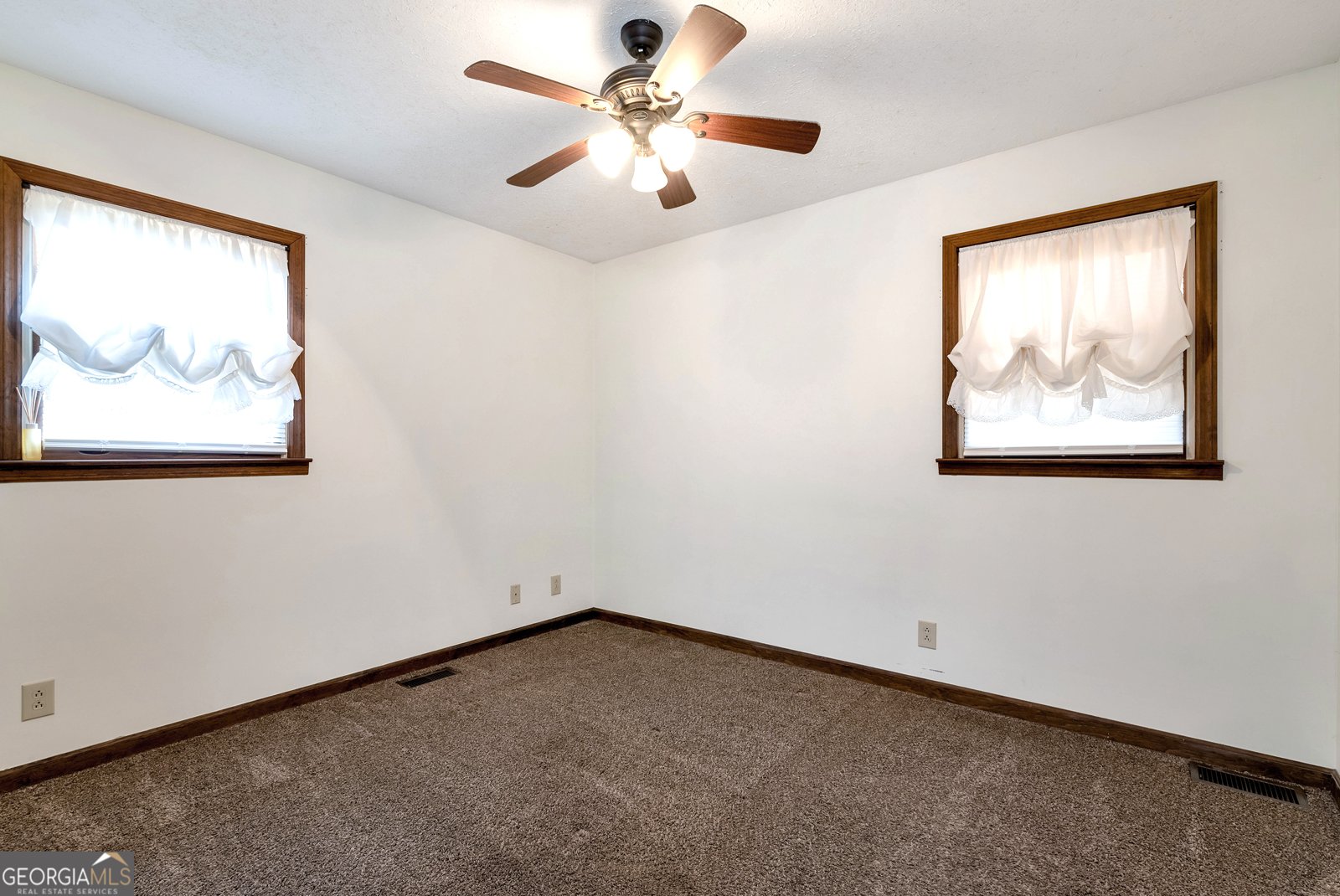 22 Ridge Haven Drive Cleveland - 18