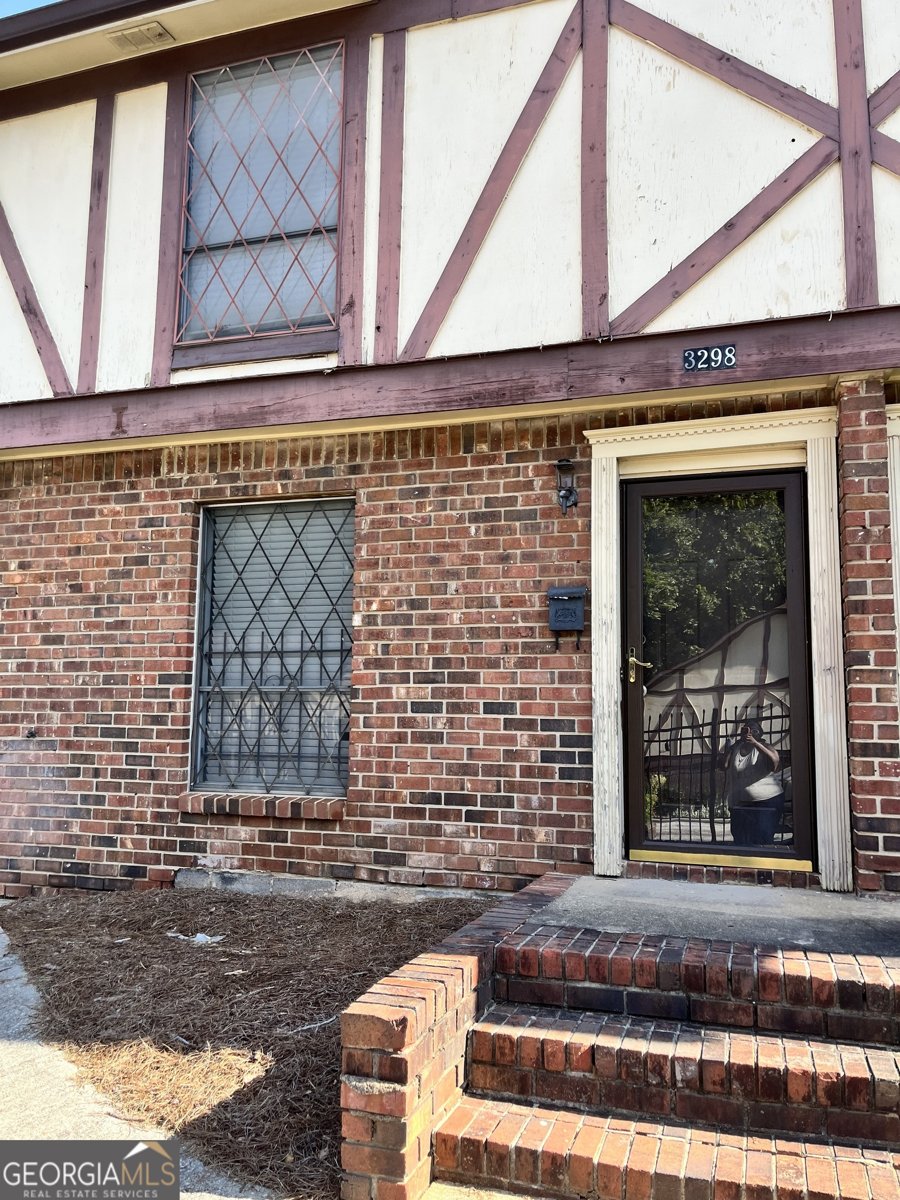 3298 ABBEYWOOD Drive Decatur - 1