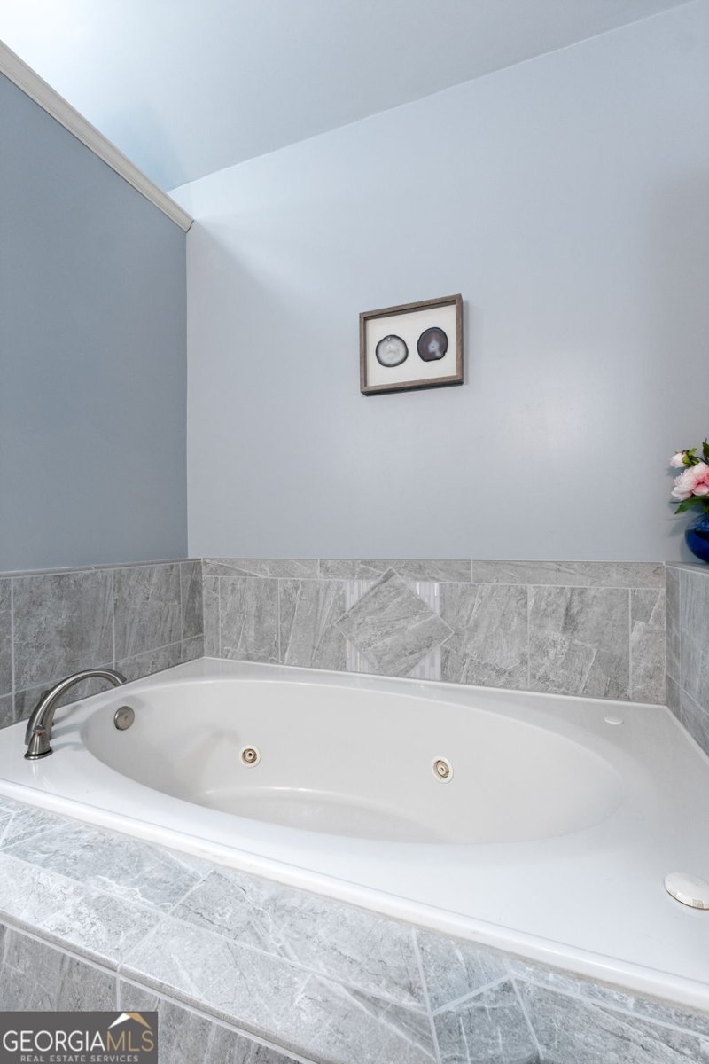 235 Surrey Park Drive Fayetteville - 22