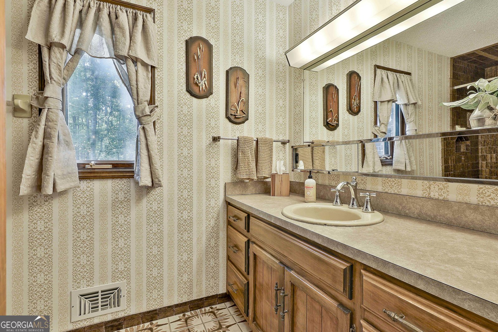 120 Tall Pine Drive Fayetteville - 45