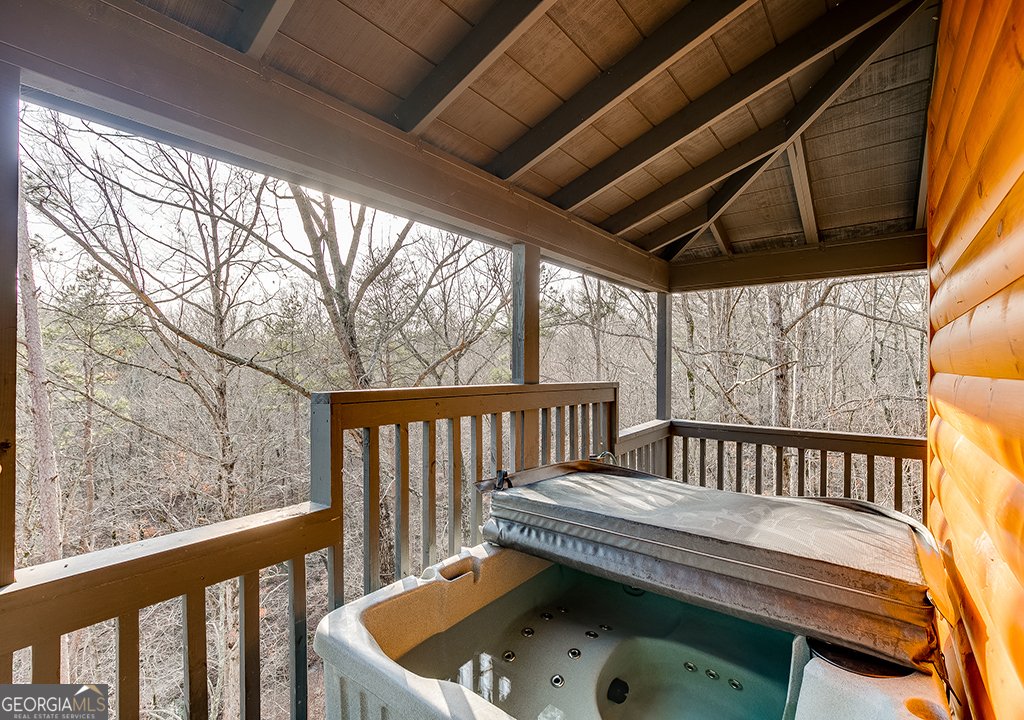 184 Walnut Ridge Drive Cleveland - 44