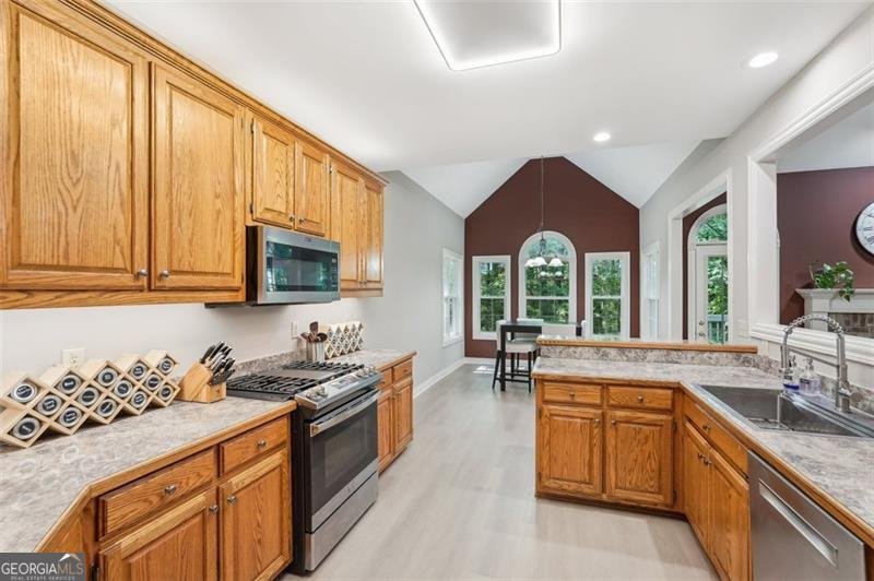 2297 HERRING WOODS Way Grayson - 11