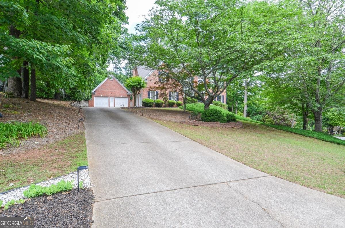 6450 Oak Valley Drive Cumming - 75