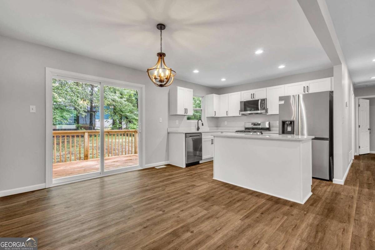 2184 Cherokee Valley Circle Lithonia - 29