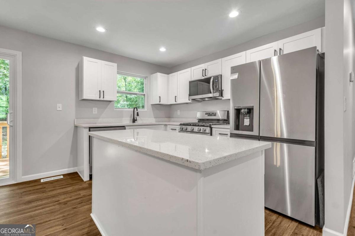 2184 Cherokee Valley Circle Lithonia - 32