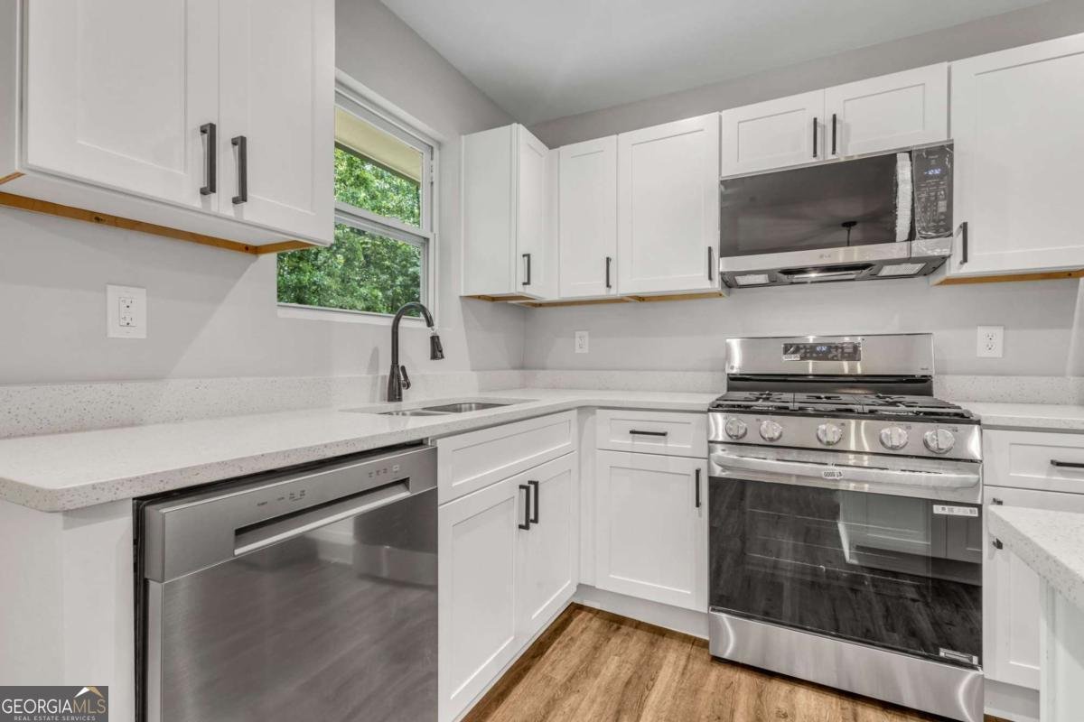 2184 Cherokee Valley Circle Lithonia - 35