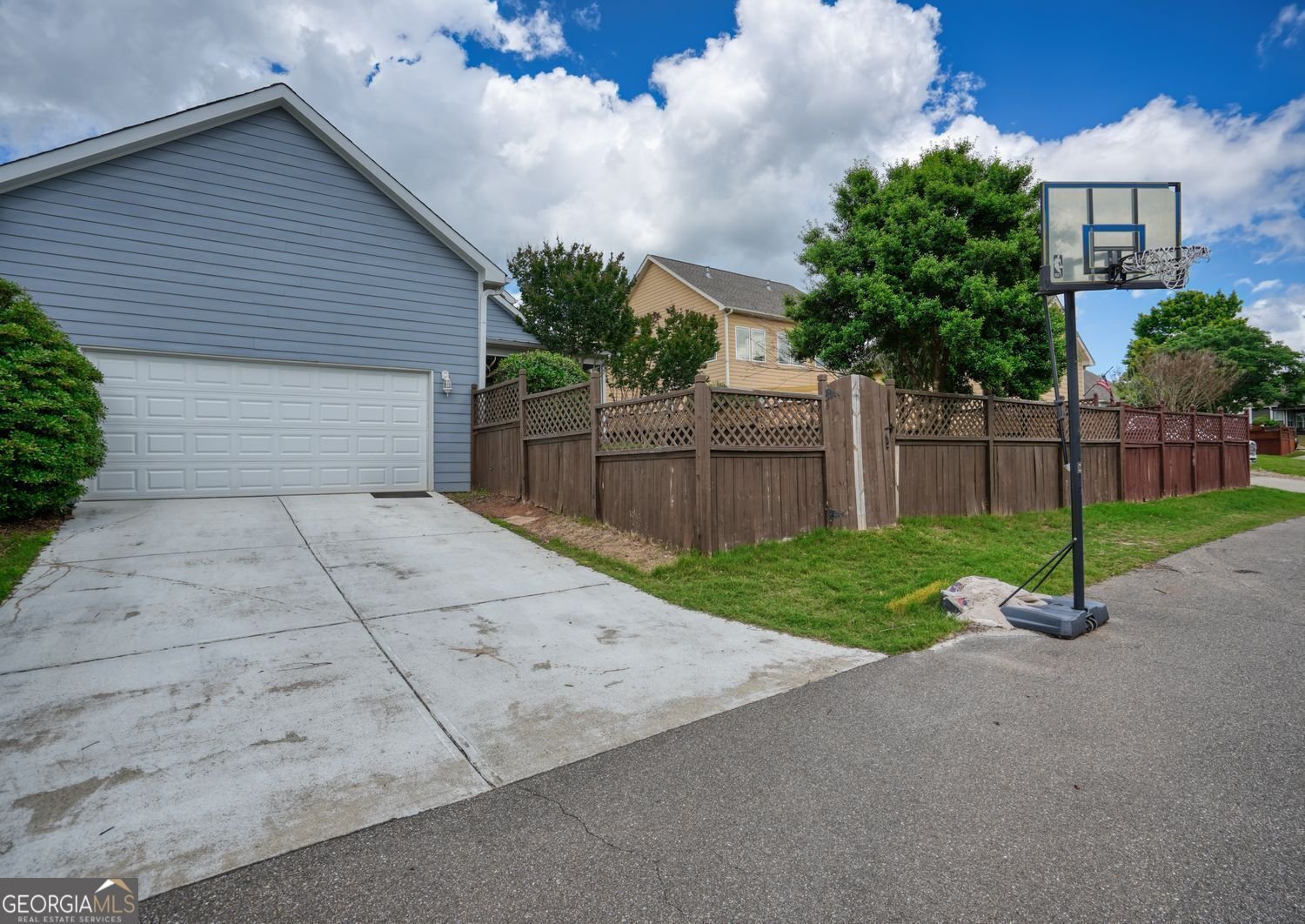 207 Harmony Lake Drive Canton - 49