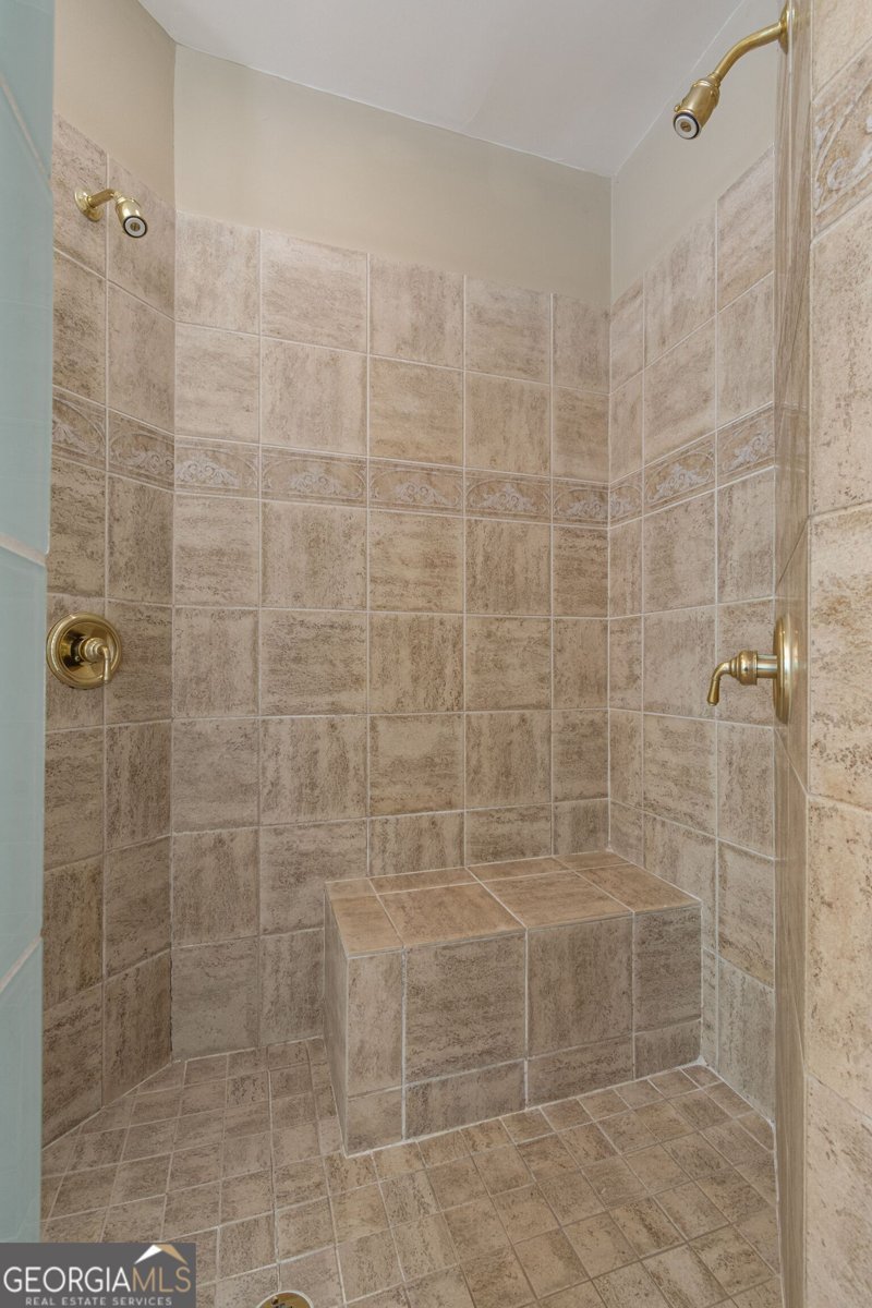 4567 Brigade Court Roswell - 59
