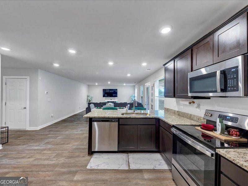 201 KINGFISHER Walk Covington - 15