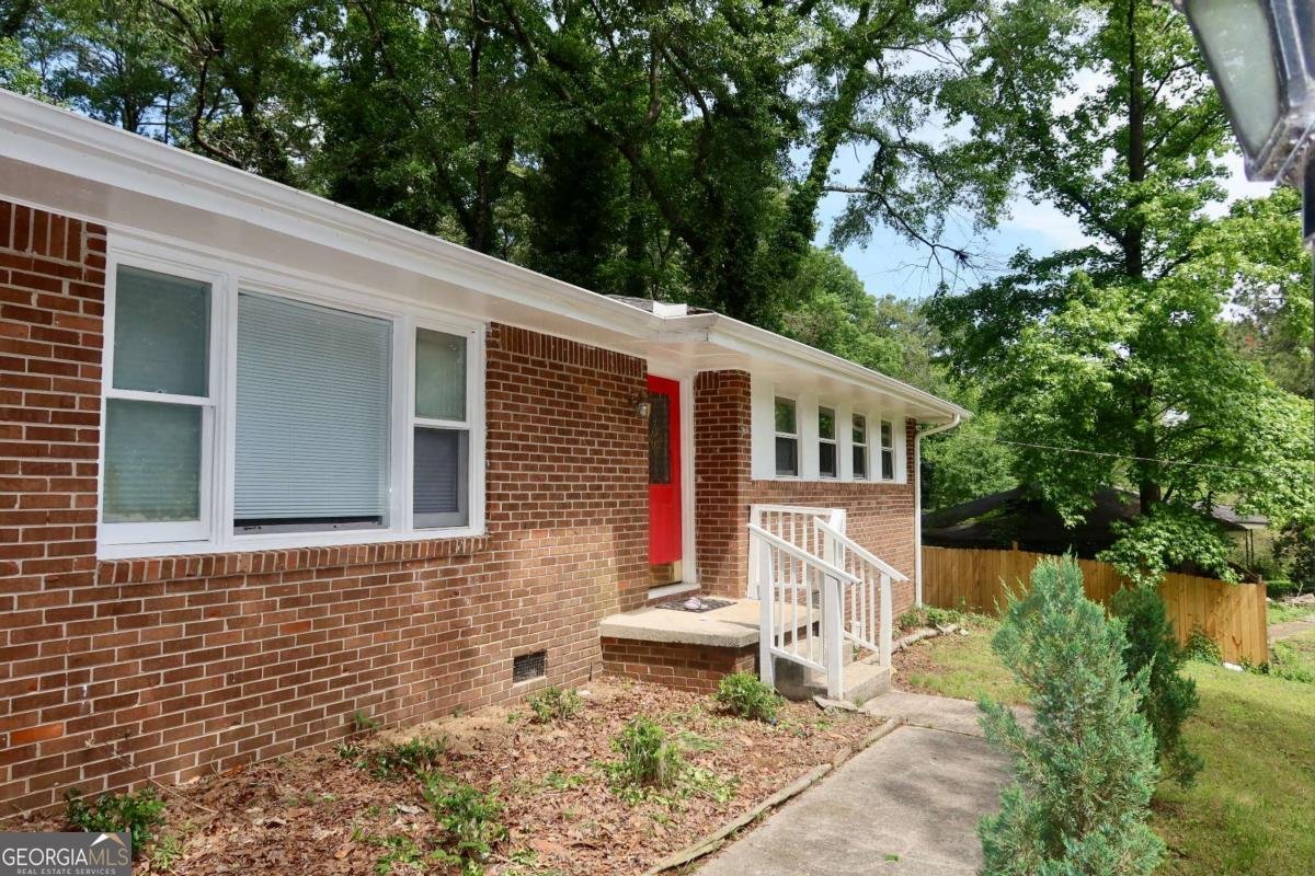579 Kenridge Circle Stone Mountain - 11