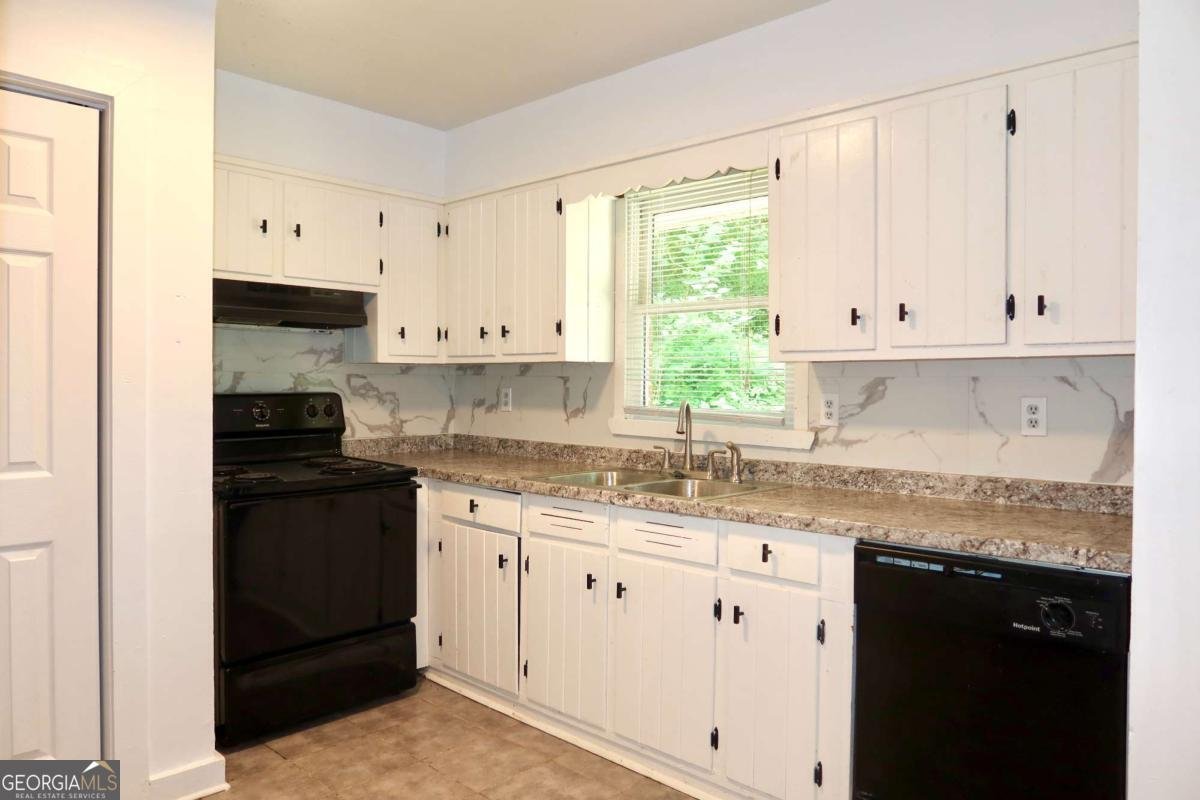 579 Kenridge Circle Stone Mountain - 21