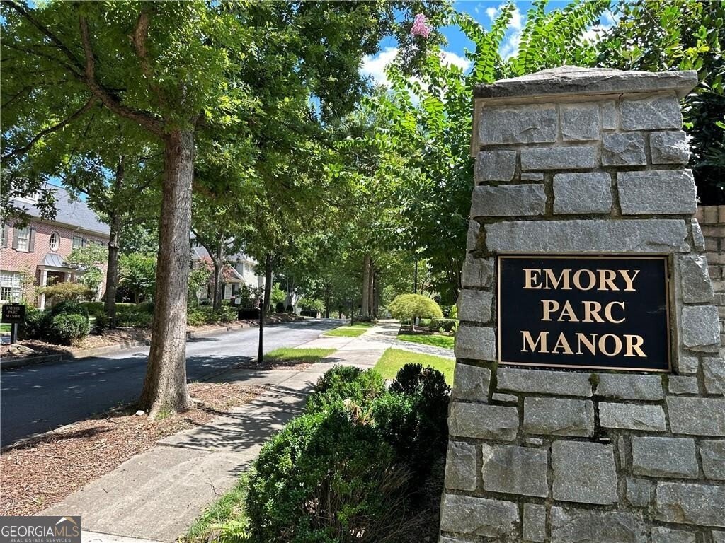 962 Manor Parc Drive Decatur - 4