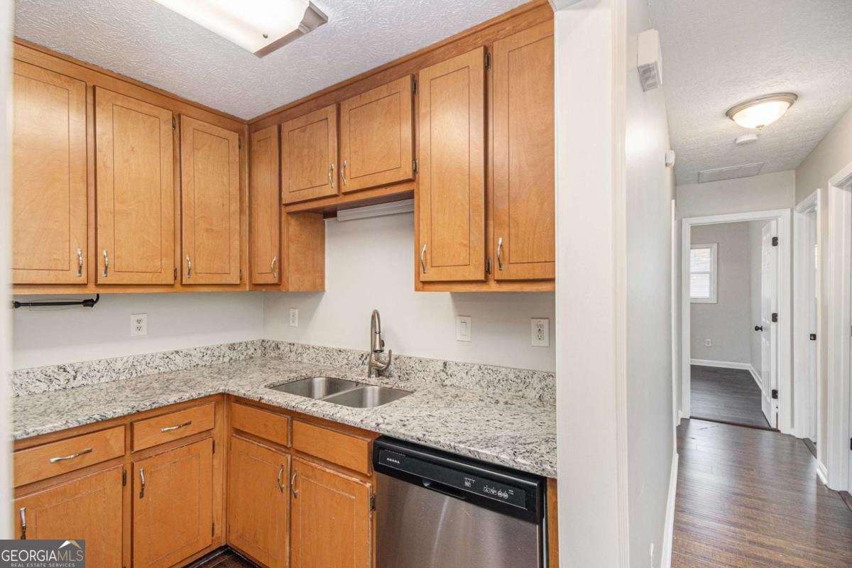 1602 Sycamore Drive Kennesaw - 3