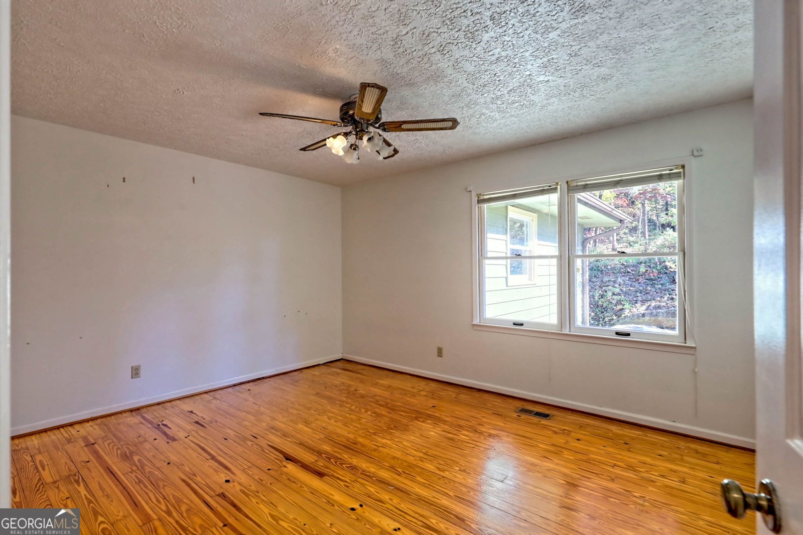 445 Joe Davis Road Tiger - 34