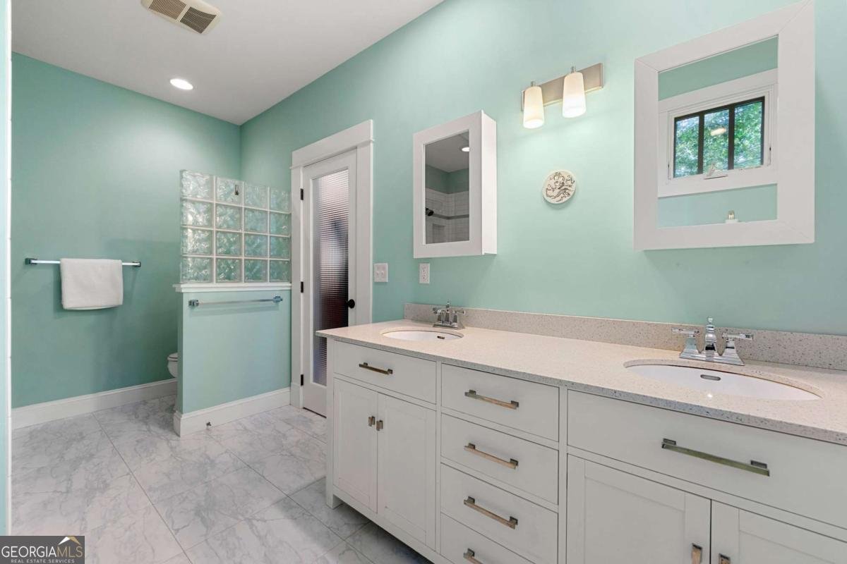 2655 Appian Way Decatur - 25