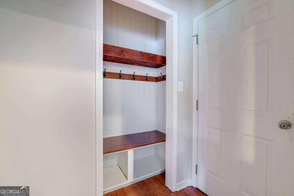 1663 Willow Way Woodstock - 14