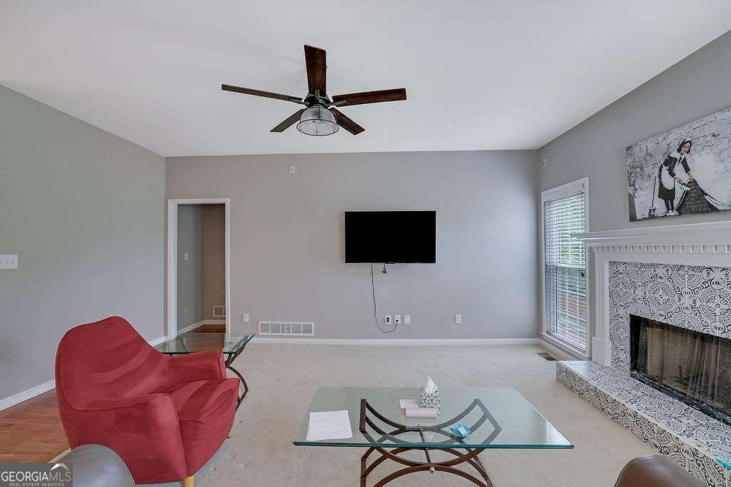 1663 Willow Way Woodstock - 8