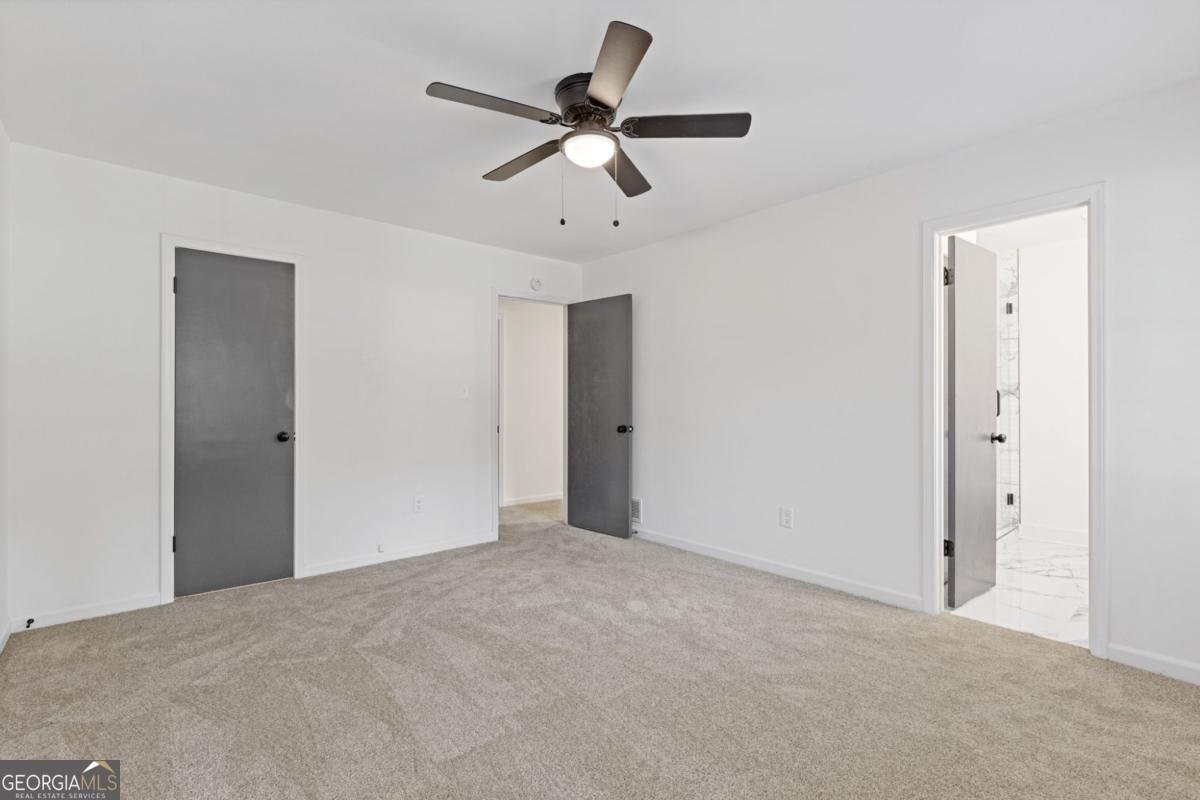 4045 White Oak Lane Lilburn - 36