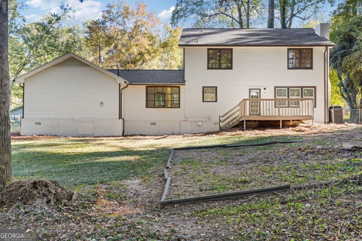 4045 White Oak Lane Lilburn - 42