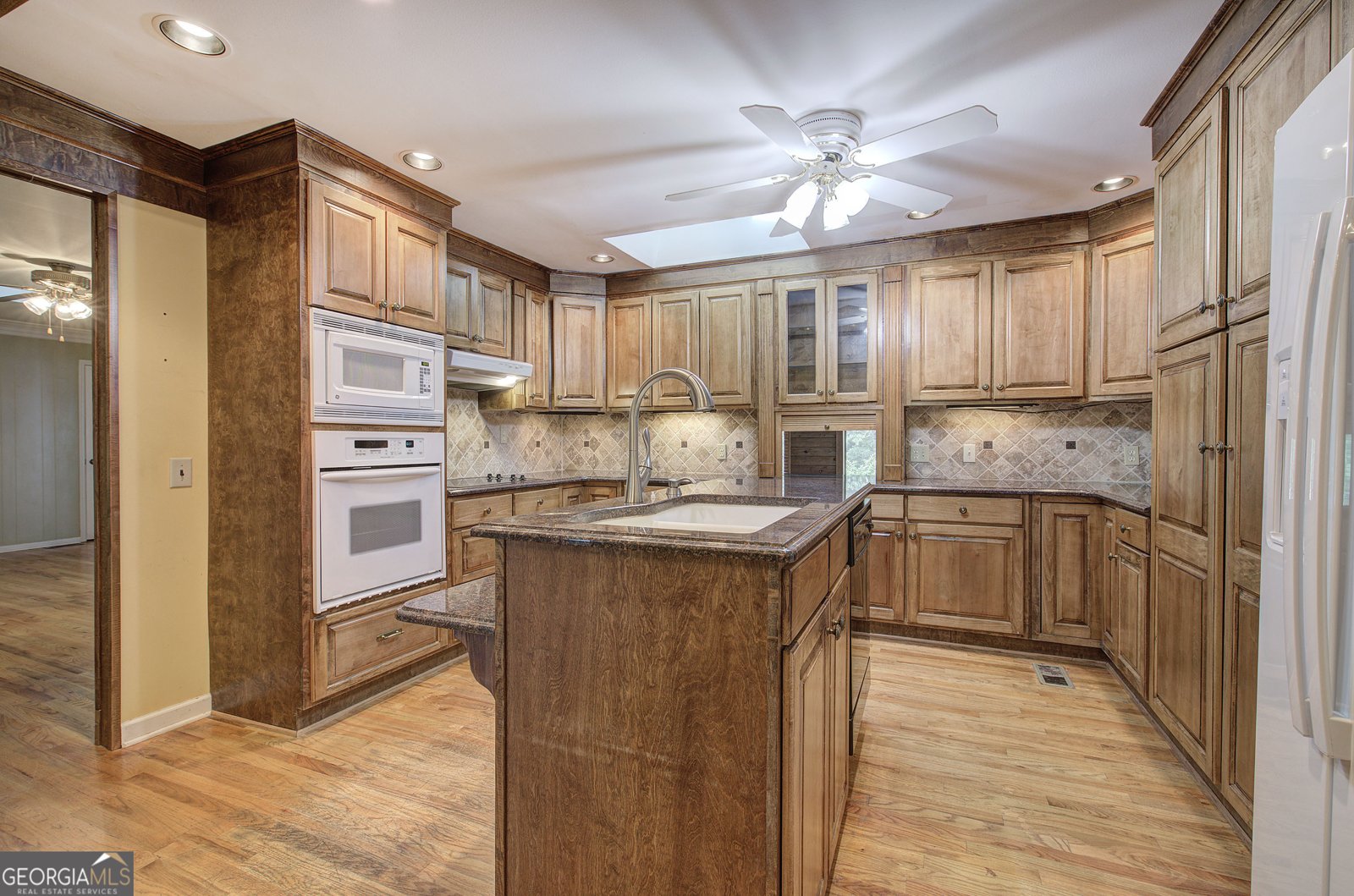 121 Arrowhead Drive Cartersville - 24
