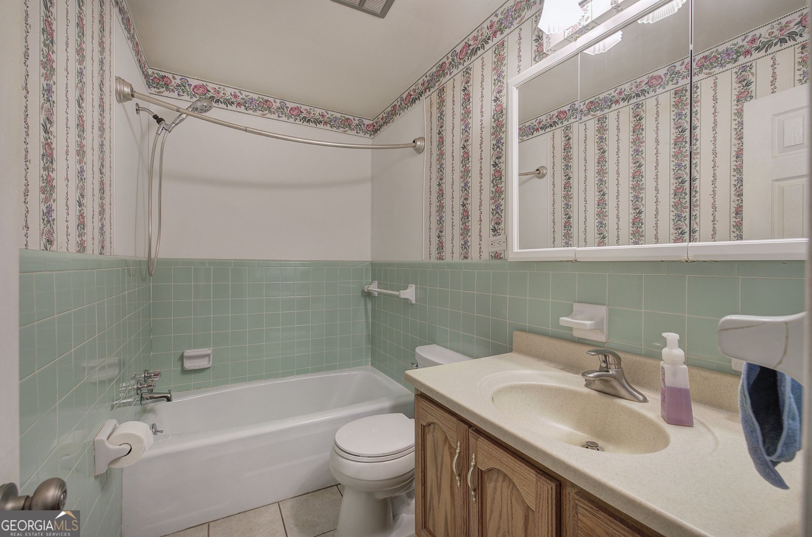 121 Arrowhead Drive Cartersville - 38