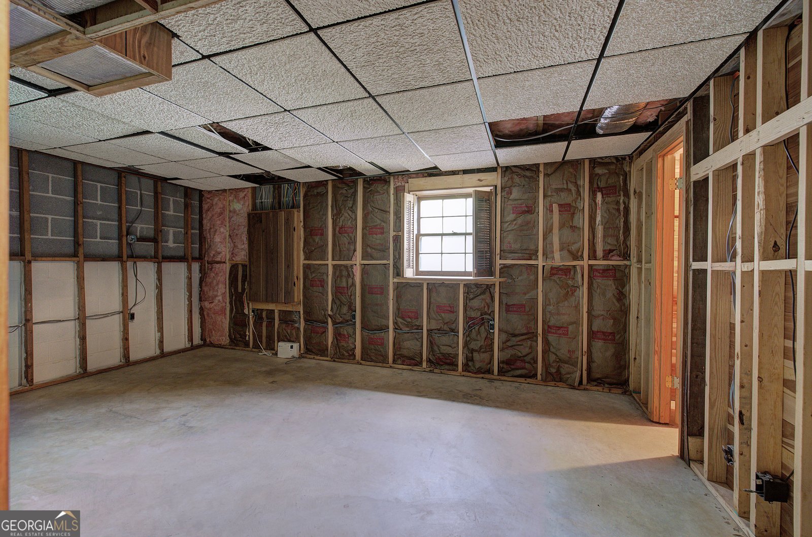121 Arrowhead Drive Cartersville - 45