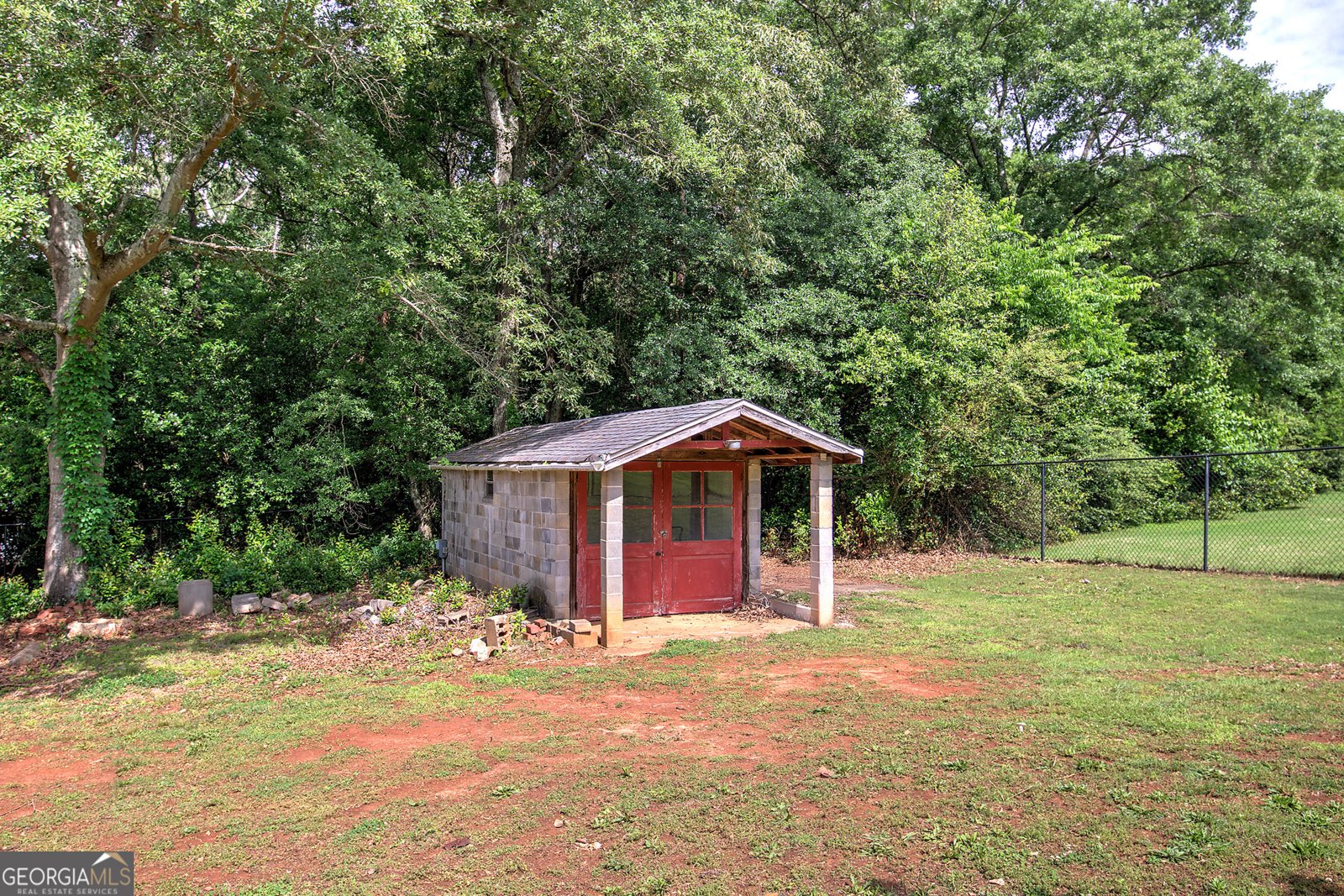 121 Arrowhead Drive Cartersville - 48