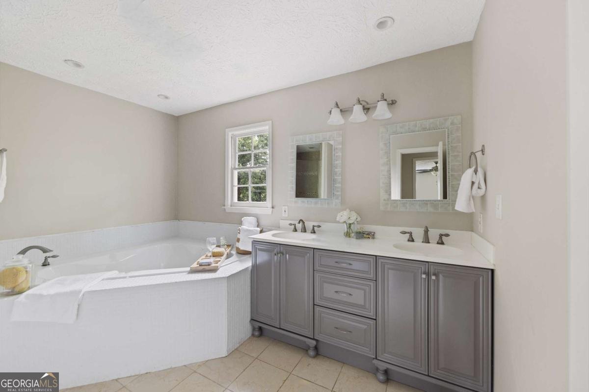 4468 Windsor Oaks Drive Marietta - 29